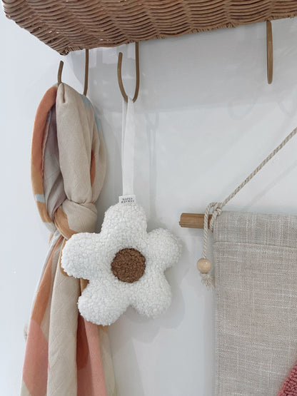 Daisy Dummy Holder | 5 Colours